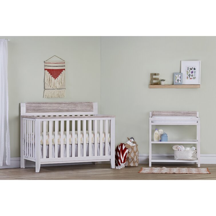 Hayes 4 in 2024 1 convertible crib